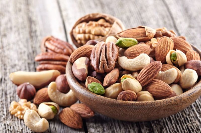 mỡ máu nên tăng cường ăn các loại hạt