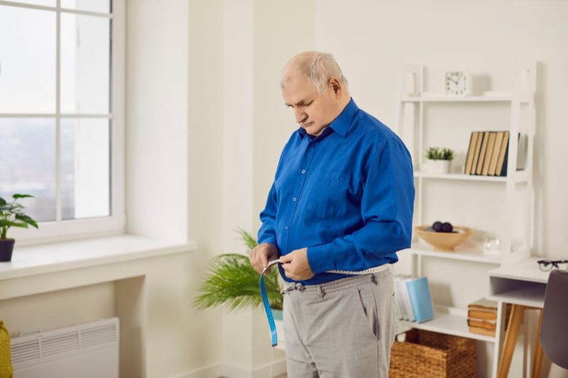 tuổi tác làm cholesterol tăng