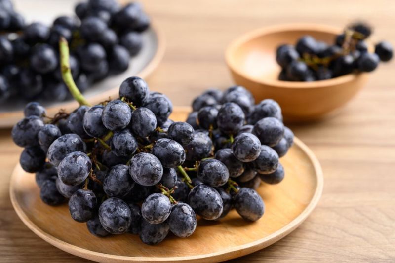 quả nho giúp điều hòa mỡ máu cao
